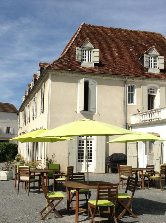 La Maison D'Antan Hotel Arzacq-Arraziguet Exterior photo