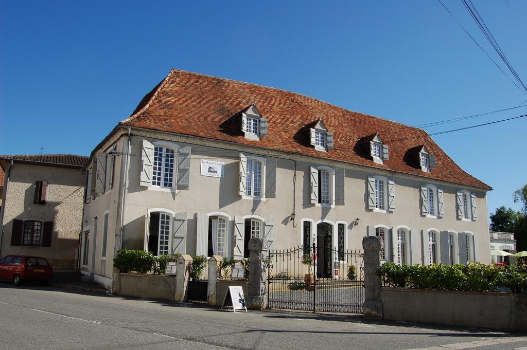 La Maison D'Antan Hotel Arzacq-Arraziguet Exterior photo